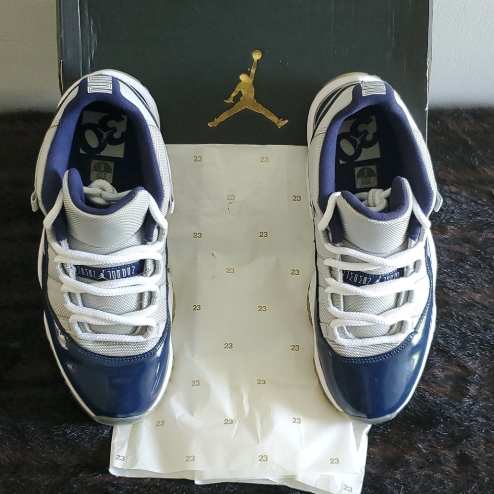 Air Jordan 11 Retro Low George Town Size 9 - Picture 9 of 11